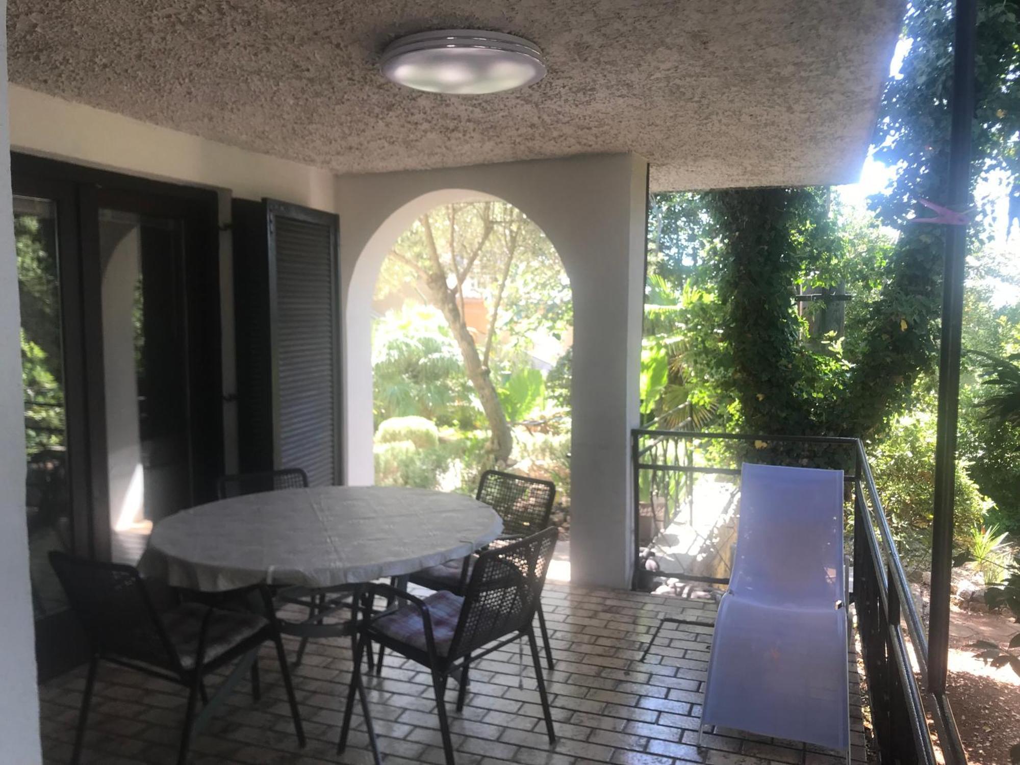 Krk Apartmani Pepina ปิเนซิตซี ภายนอก รูปภาพ
